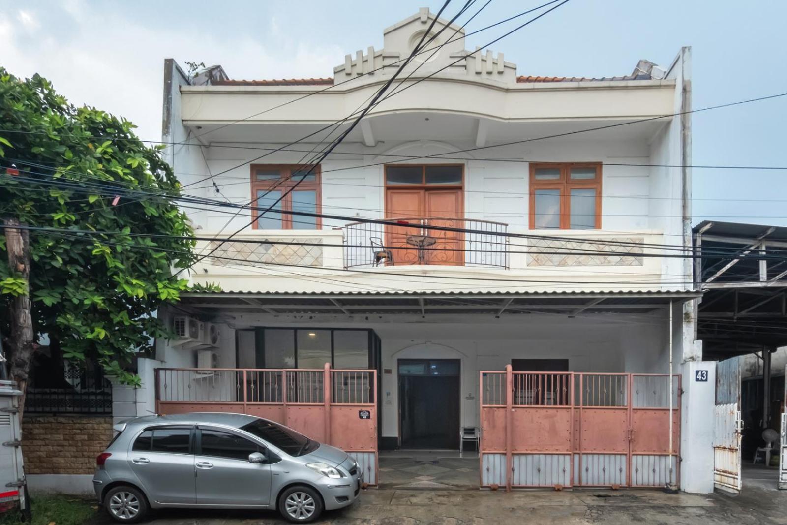 Mono Coliving Kertajaya Syariah, Sby Hotel Surabaya Luaran gambar